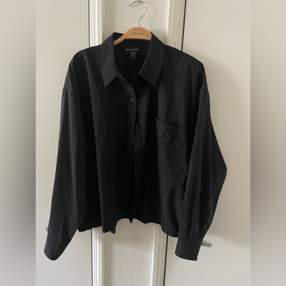 Athleta Cropped Stretch Tech Top Shirt in Black Size L - Picture 4 of 7
